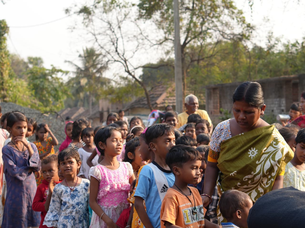 120 Army village and children support in India